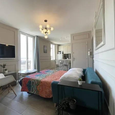 Two Bedroom Old Town Lejlighed Cannes