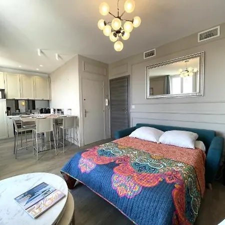 Two Bedroom Old Town Lejlighed